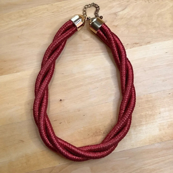 VINTAGE Red Twisted Rope Choker Statement Necklace - Picture 8 of 9